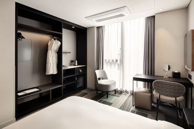 Quadruple Room (1)