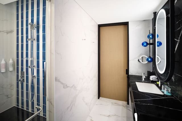 Club Room, 2 Double Beds, Non Smoking, City View (Club Lounge Access for 2 Guests)