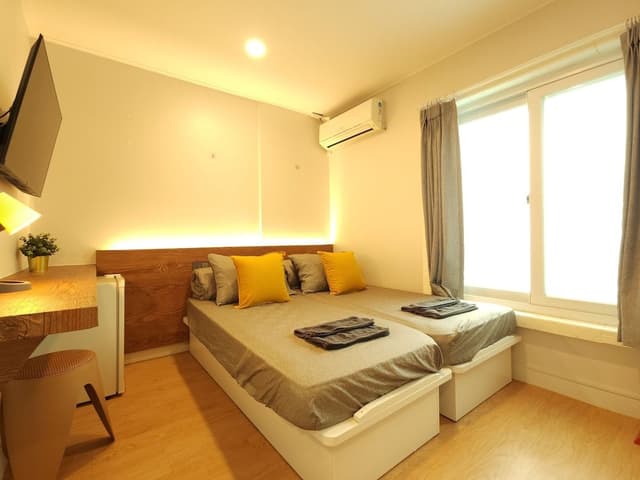 Twin Room
