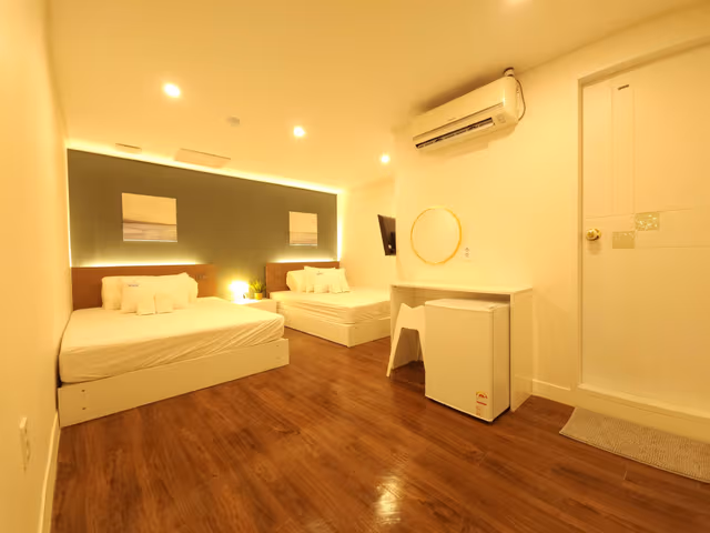 Deluxe Quadruple Room