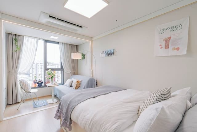 City Studio Suite (Higher Floor)
