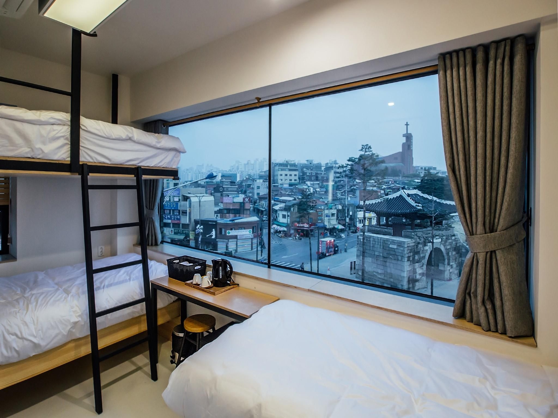 96 บันซ์ ทราเวลเลอร์ ลอดจ์ (96 Bunz Traveller's Lodge)4