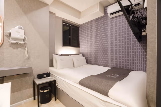 Standard Double Room for 1 Person - Non-Smoking
