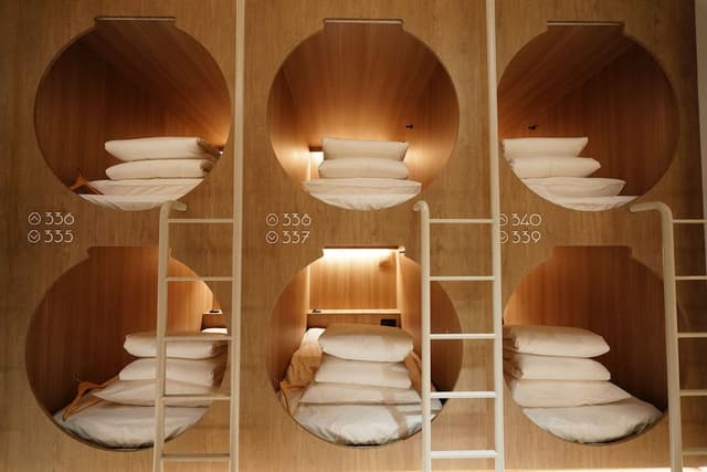 Women Capsule Lower Floor