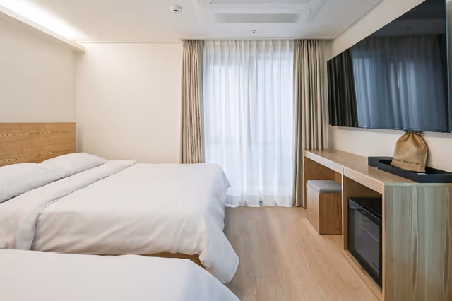 Quad Suite