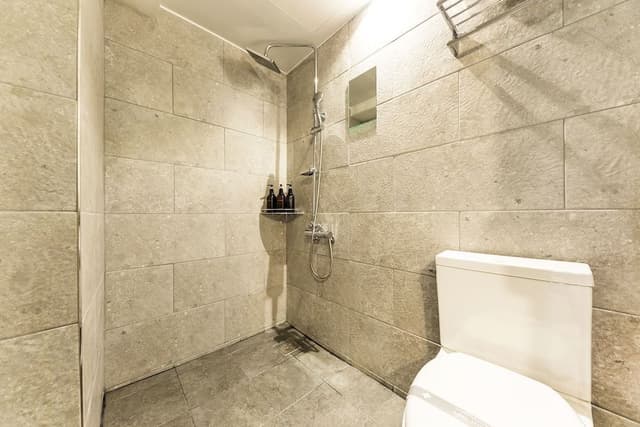Standard Room (Check-In 9PM on Saturdays,Sundays,Public Holidays)