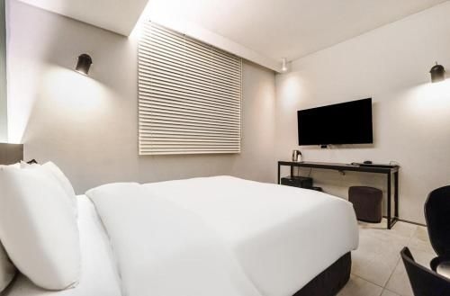 เอช โฮเต็ล วังชิมนี (H Hotel Wangsimni)1