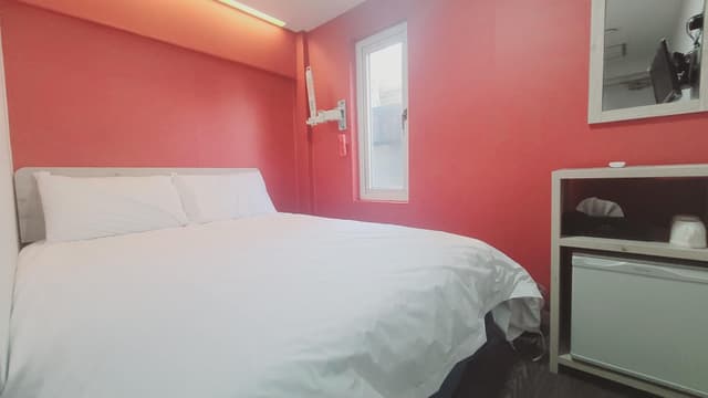 1 Double bed