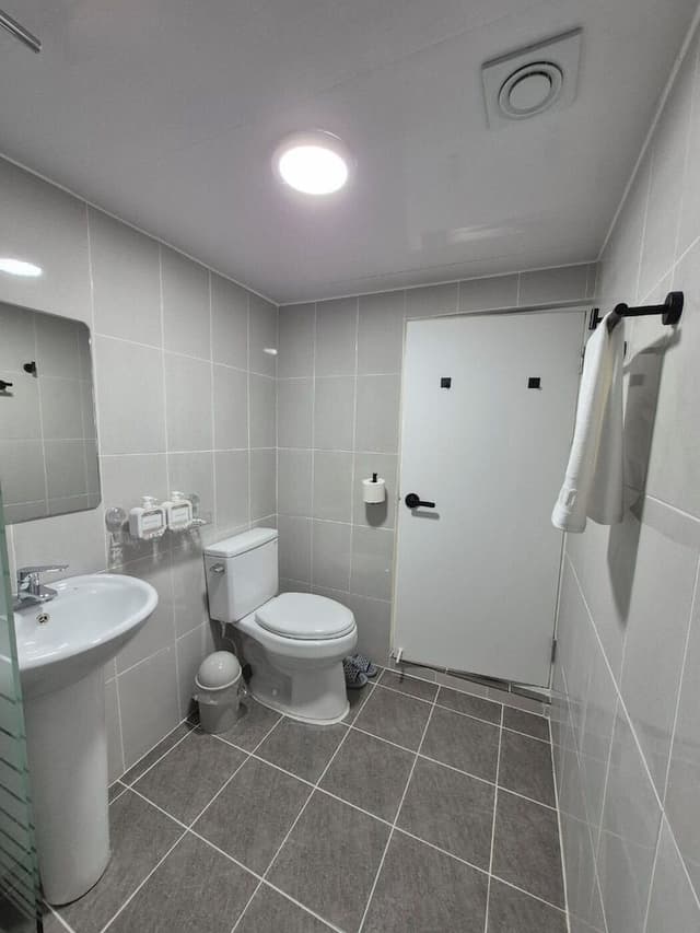 Deluxe Single Room, 1 Queen Bed