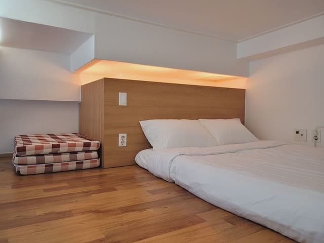 Deluxe Duplex