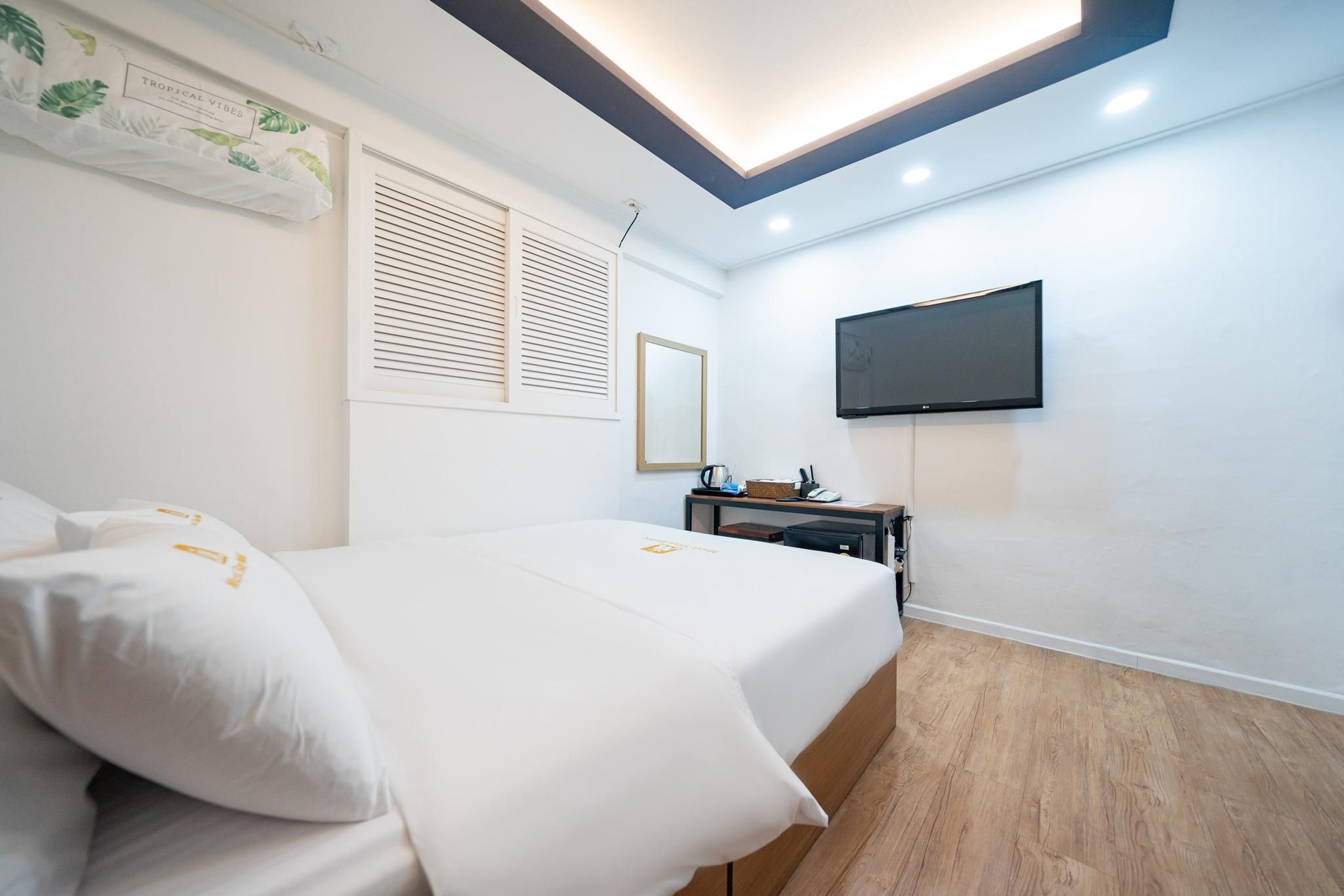 Must Stay Hotel Sinjeongnegeori Station3