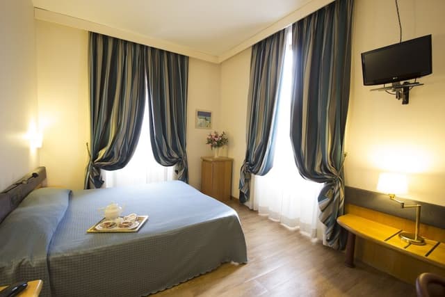 Double Room, 1 Double Bed