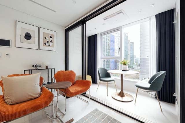 Premier Suite Random