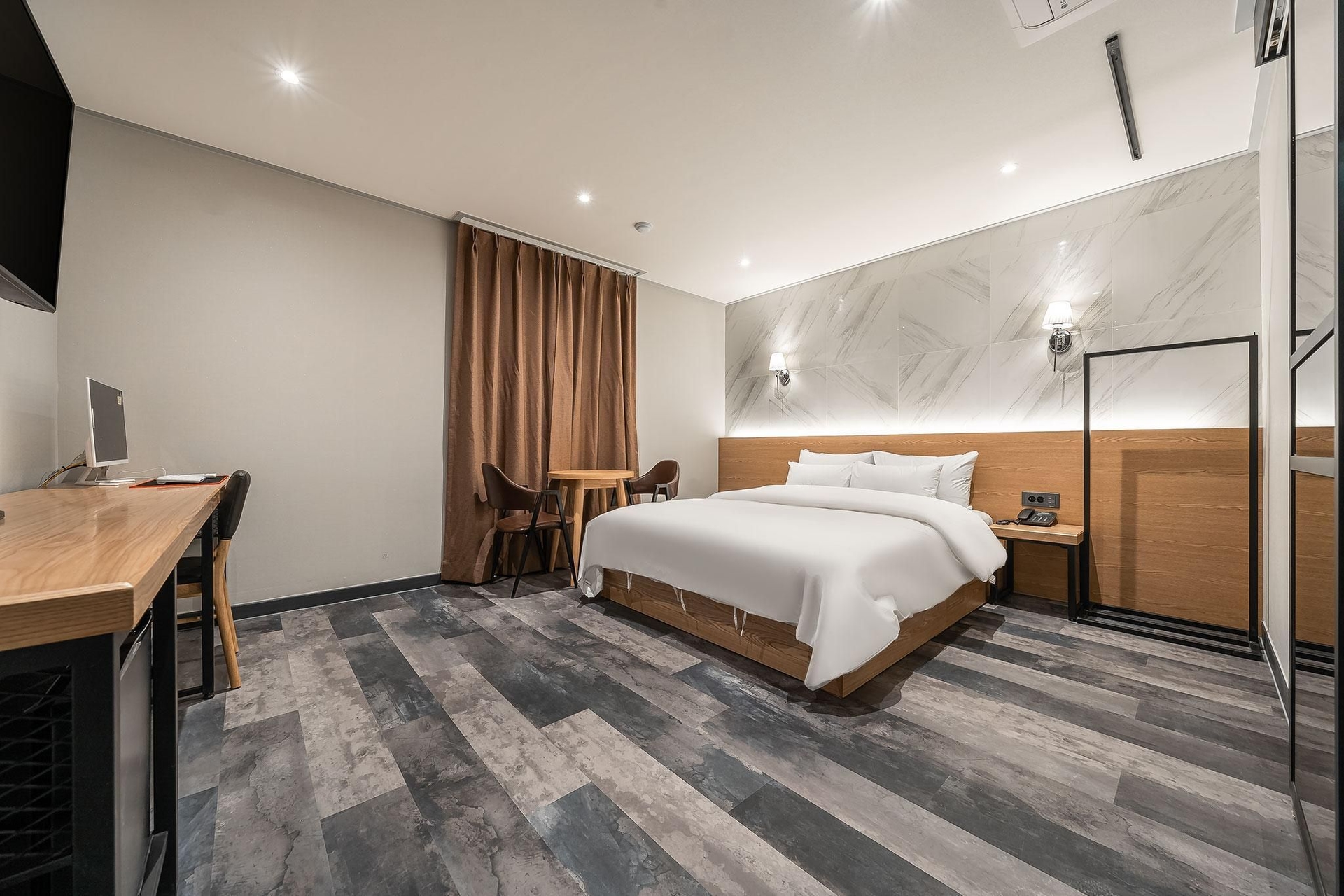 เมลิสซา โฮเต็ล (Melissa Hotel)2