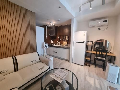 อพาร์ตเมนต์ 1 ห้องนอน 1 ห้องน้ำส่วนตัว ขนาด 33 ตร.ม. – กังนัม (Ville apartment Sunneung Station&Coex free wifi)2