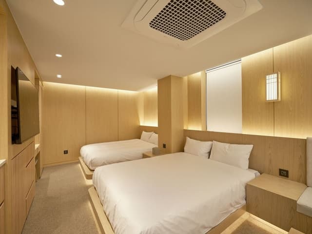Double Twin Spa Room