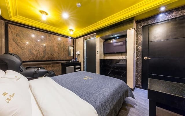 Deluxe Room - No Parking