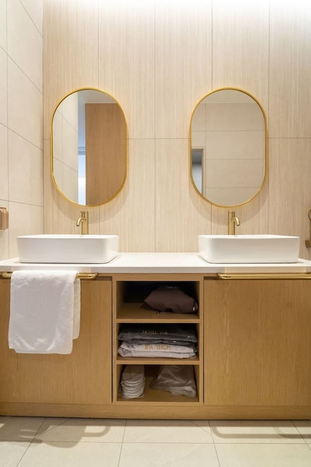 Luxury Suite, City View