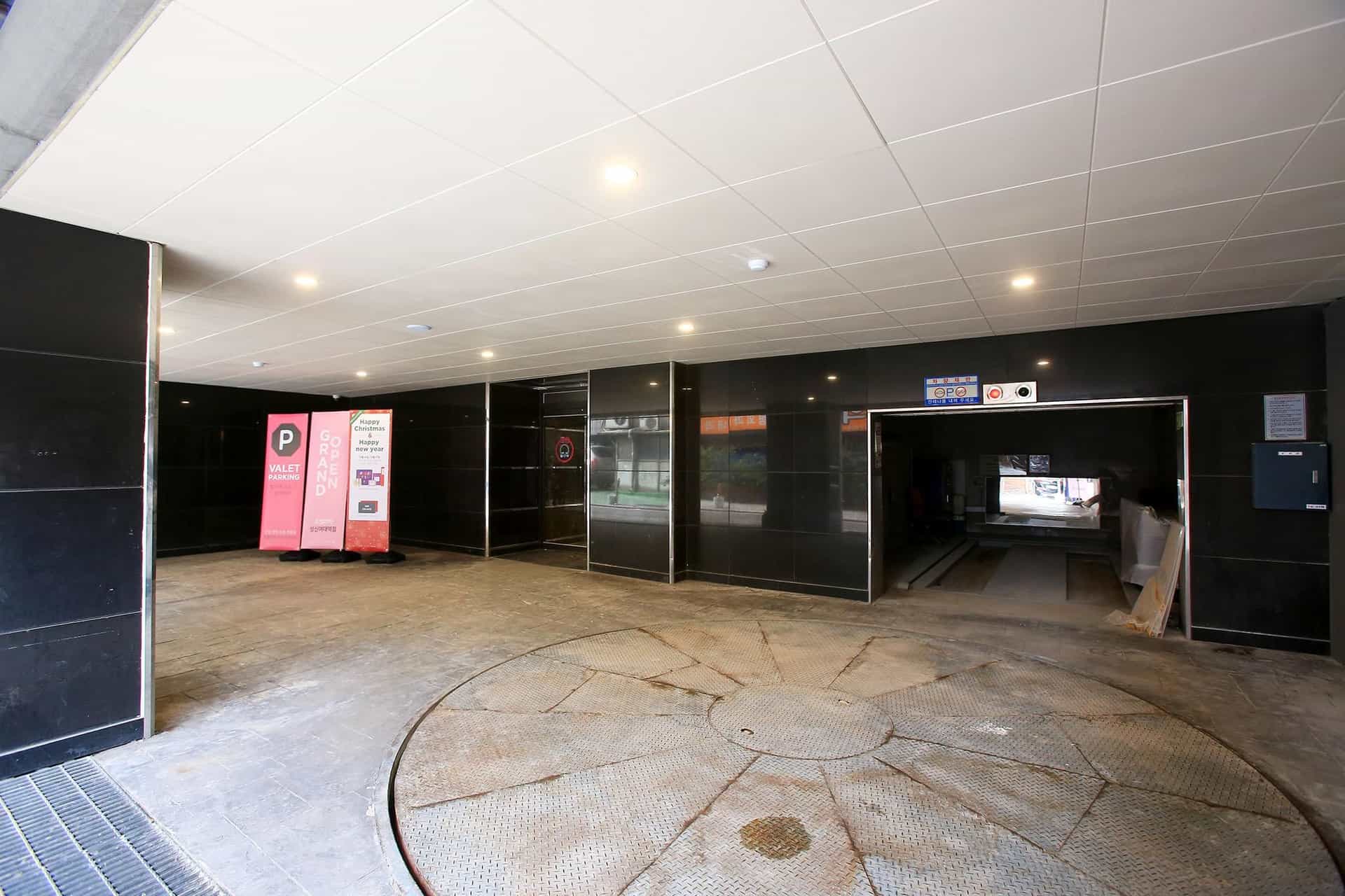โรงแรมยาจา ซอง-ซิน สเตชั่น โรงแรมยาจา ซอง-ซิน สเตชั่น