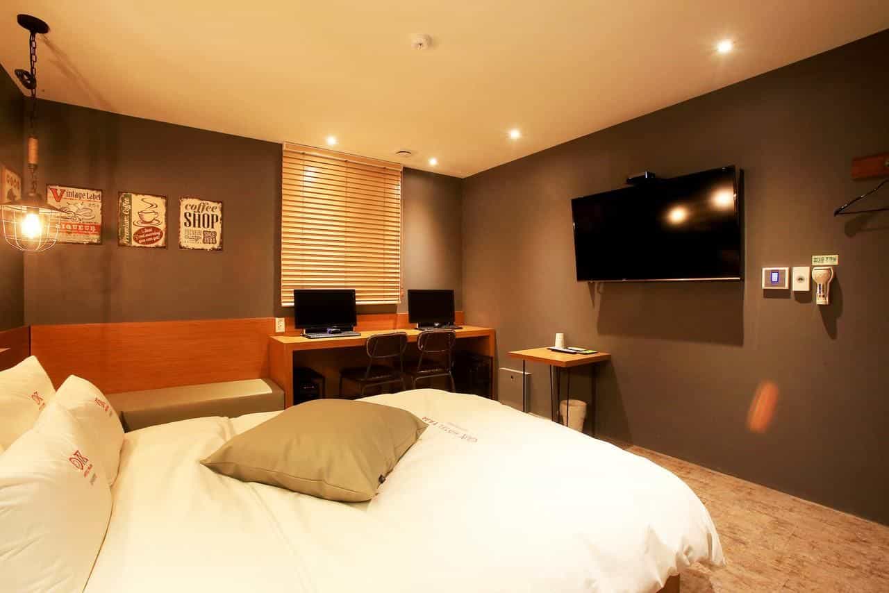 โรงแรมยาจา ซอง-ซิน สเตชั่น โรงแรมยาจา ซอง-ซิน สเตชั่น