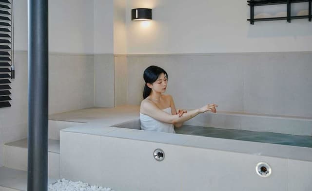 Signature Sauna Room