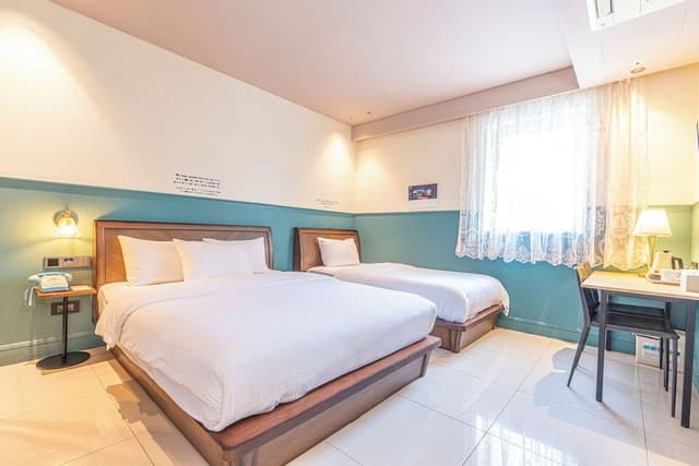 Superior Twin Room