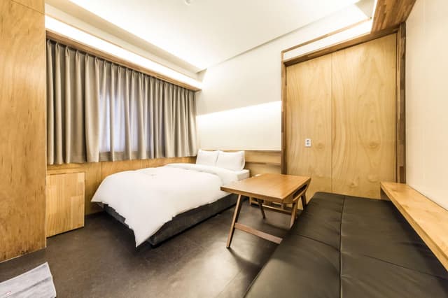 Triple Deluxe Room