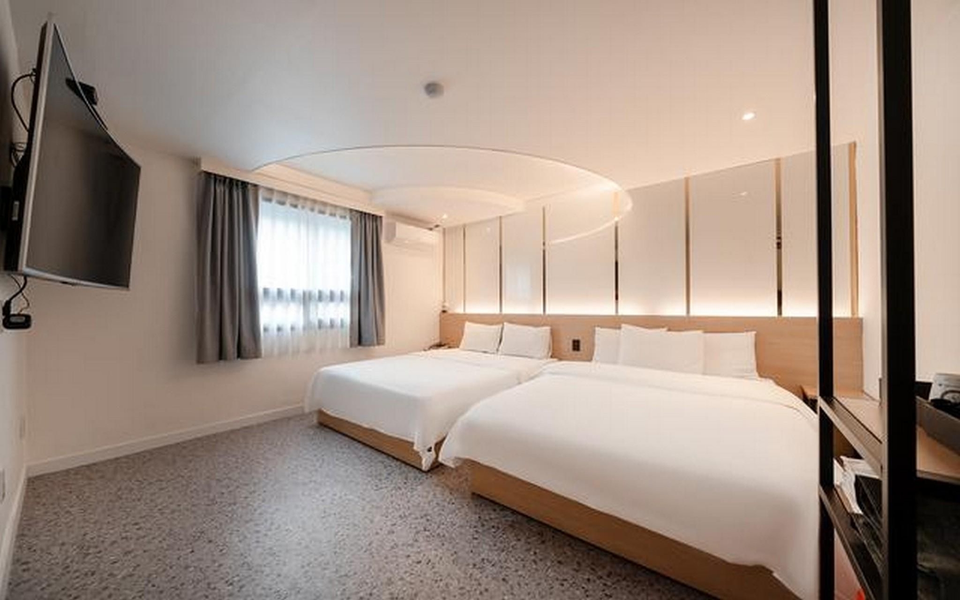 Sincheon Jamsil NU Hotel Sports Complex Advantages3