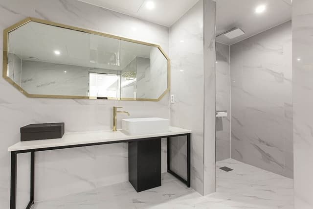 Suite Room (Gaming 2PC)