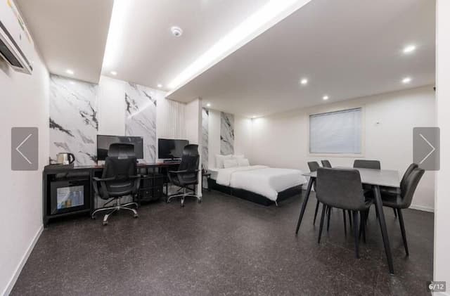 Suite Room (Gaming 2PC)