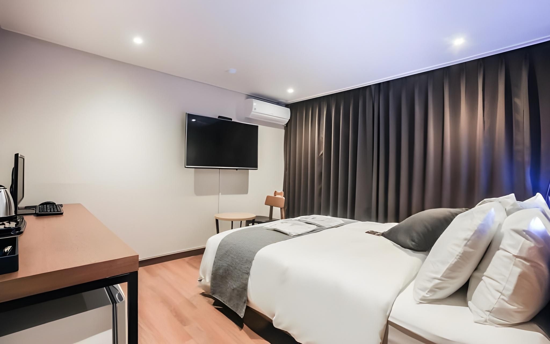 โรงแรมเซอลีน (Selene Hotel)4