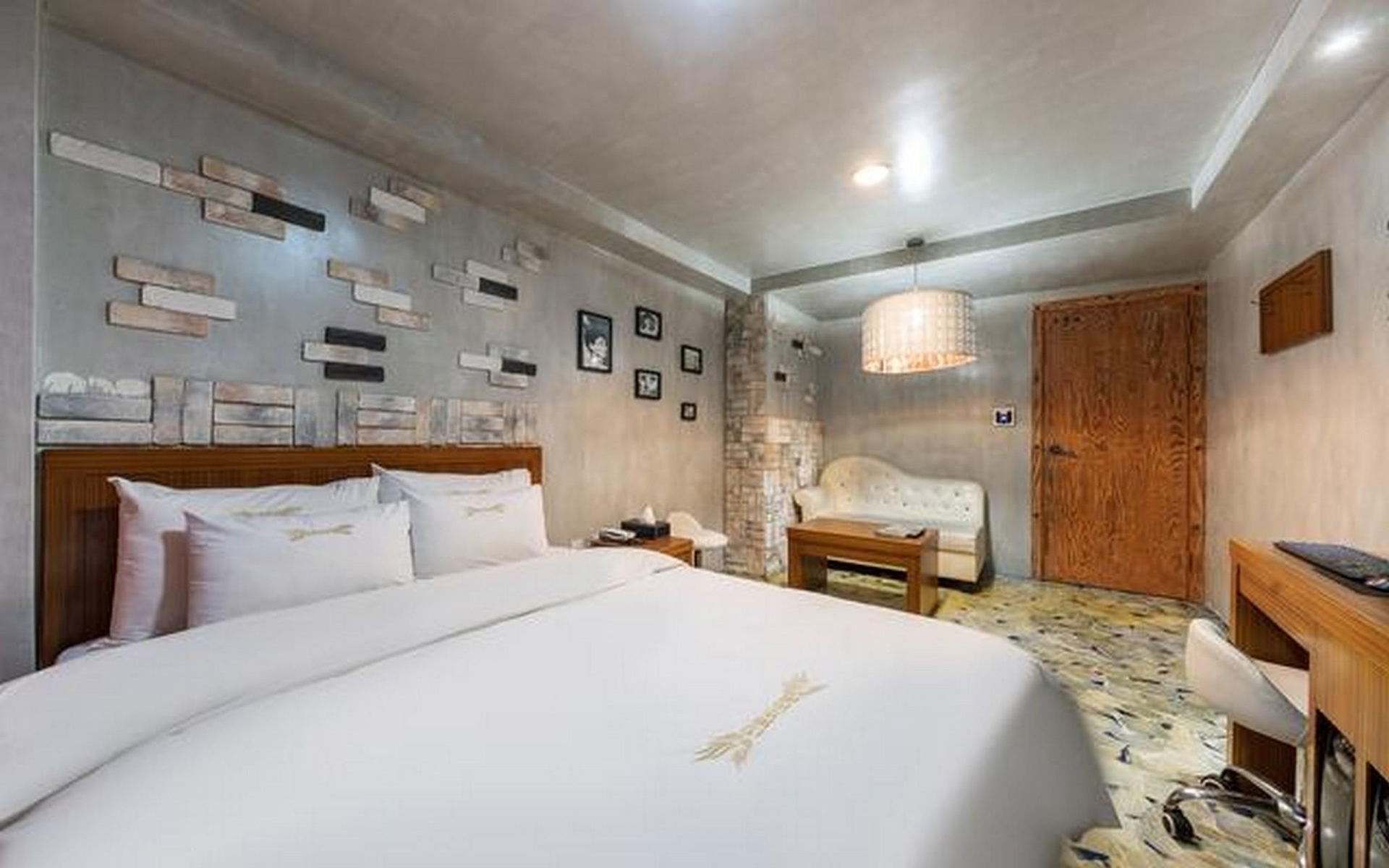เยออนซินแน ฮ็อทเอล มันโทว่า (Yeonsinnae Hotel Mantova)3