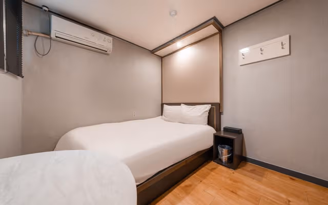 Standard Room A