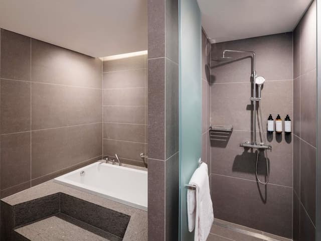 Junior Suite, 1 King Bed