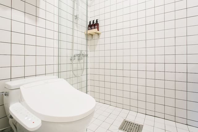 Standard Double Room (Breakfast Included)