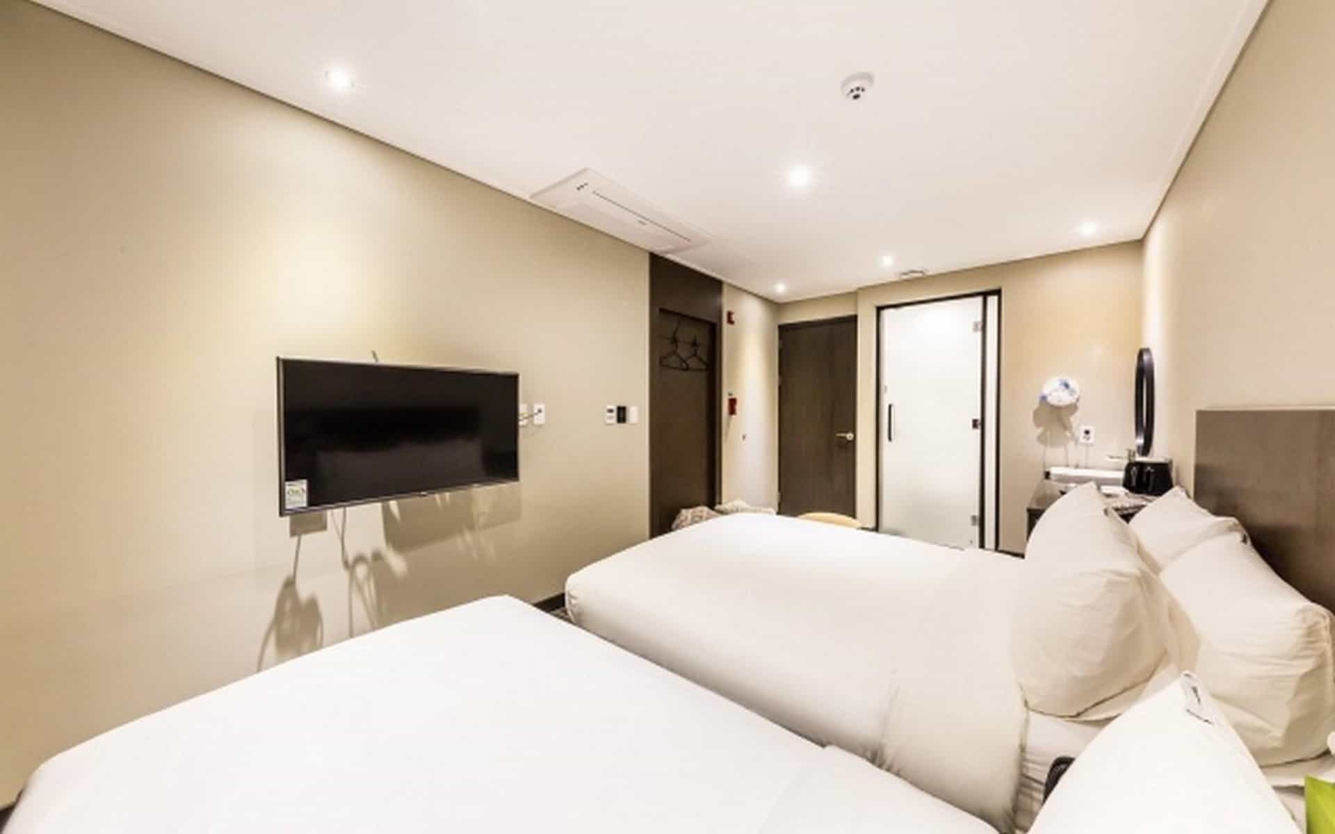 โรงแรมชินชอน มิลล์เฮาส์ โรงแรมชินชอน มิลล์เฮาส์