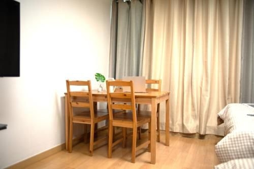 moon apartment4