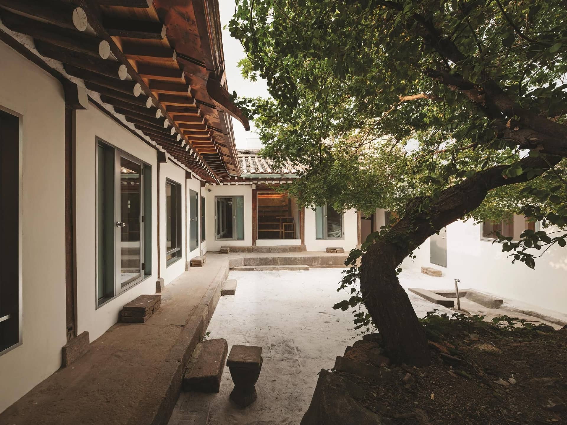Side Hanok Guesthouse Side Hanok Guesthouse
