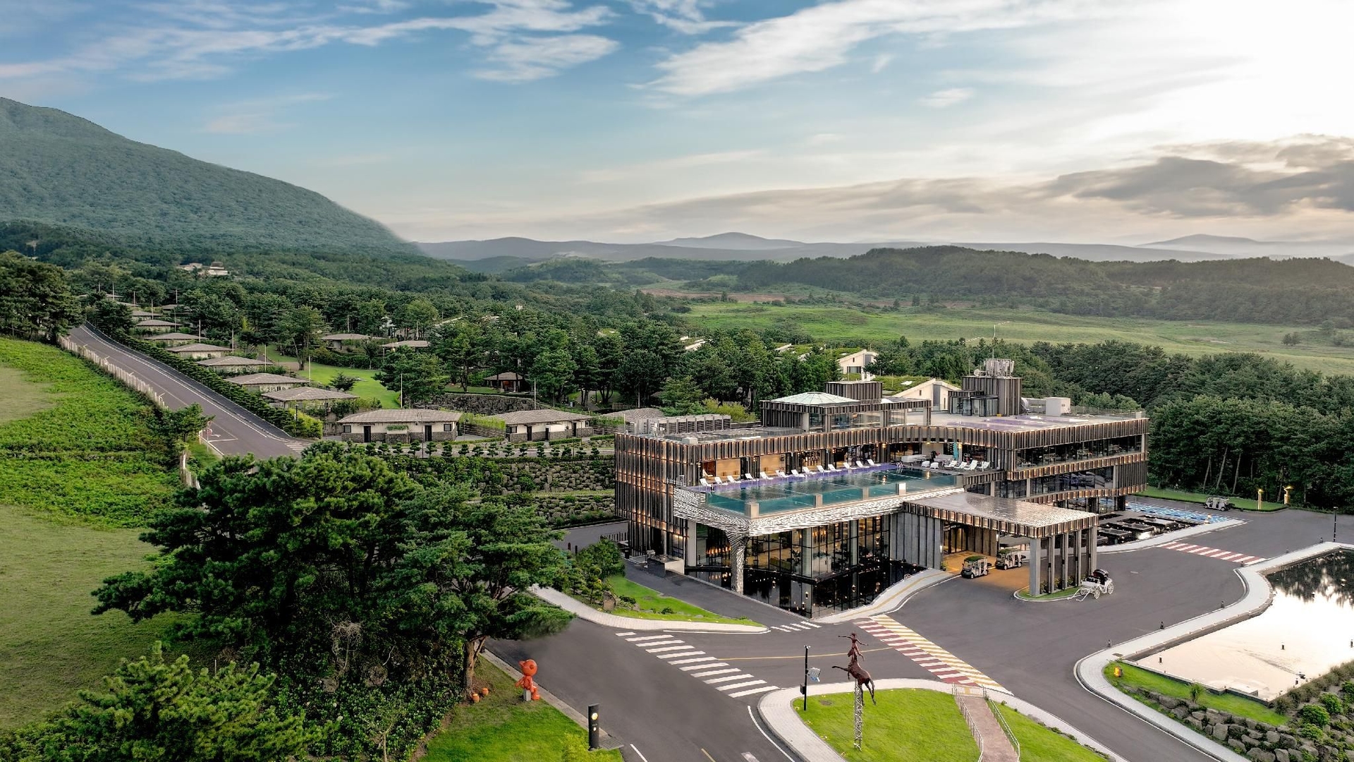แอมเบอร์ เพียว ฮิลล์ โฮเทลส์ แอนด์ รีสอร์ท เจจู (Amber Pure Hill Hotels & Resorts Jeju)0