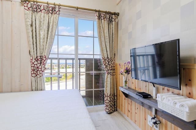Double Room (Max 2 occupancy)