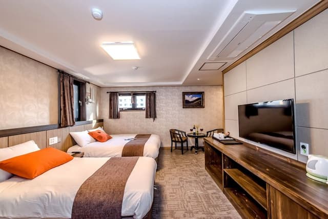 Family Suite