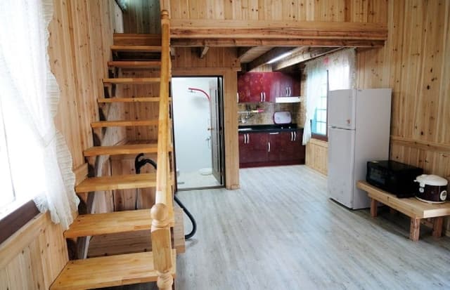 Standard Room (B)