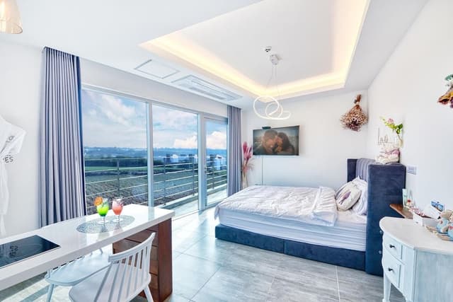 Basic Room, 1 Bedroom (Cornersuite)