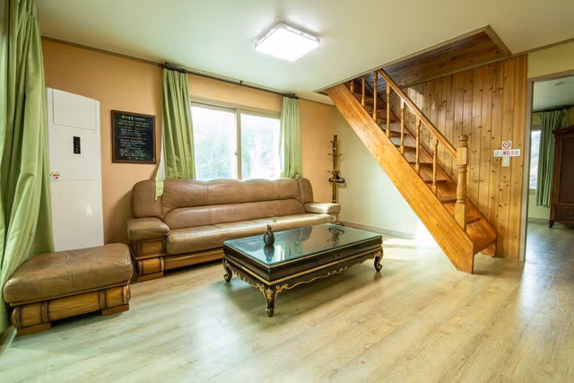 Family Duplex, 2 Bedrooms, Kitchen, Garden Area