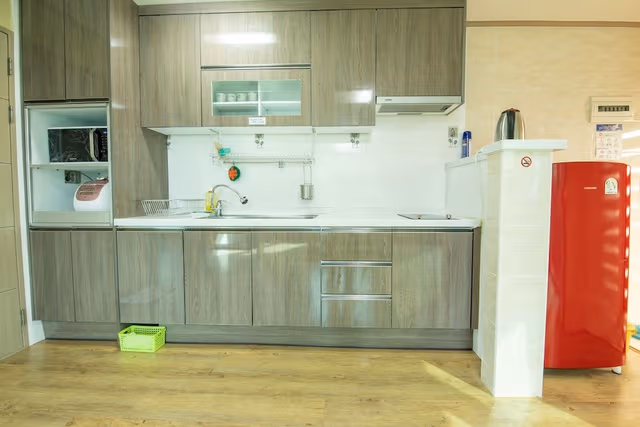 Family Duplex, 2 Bedrooms, Kitchen, Garden Area