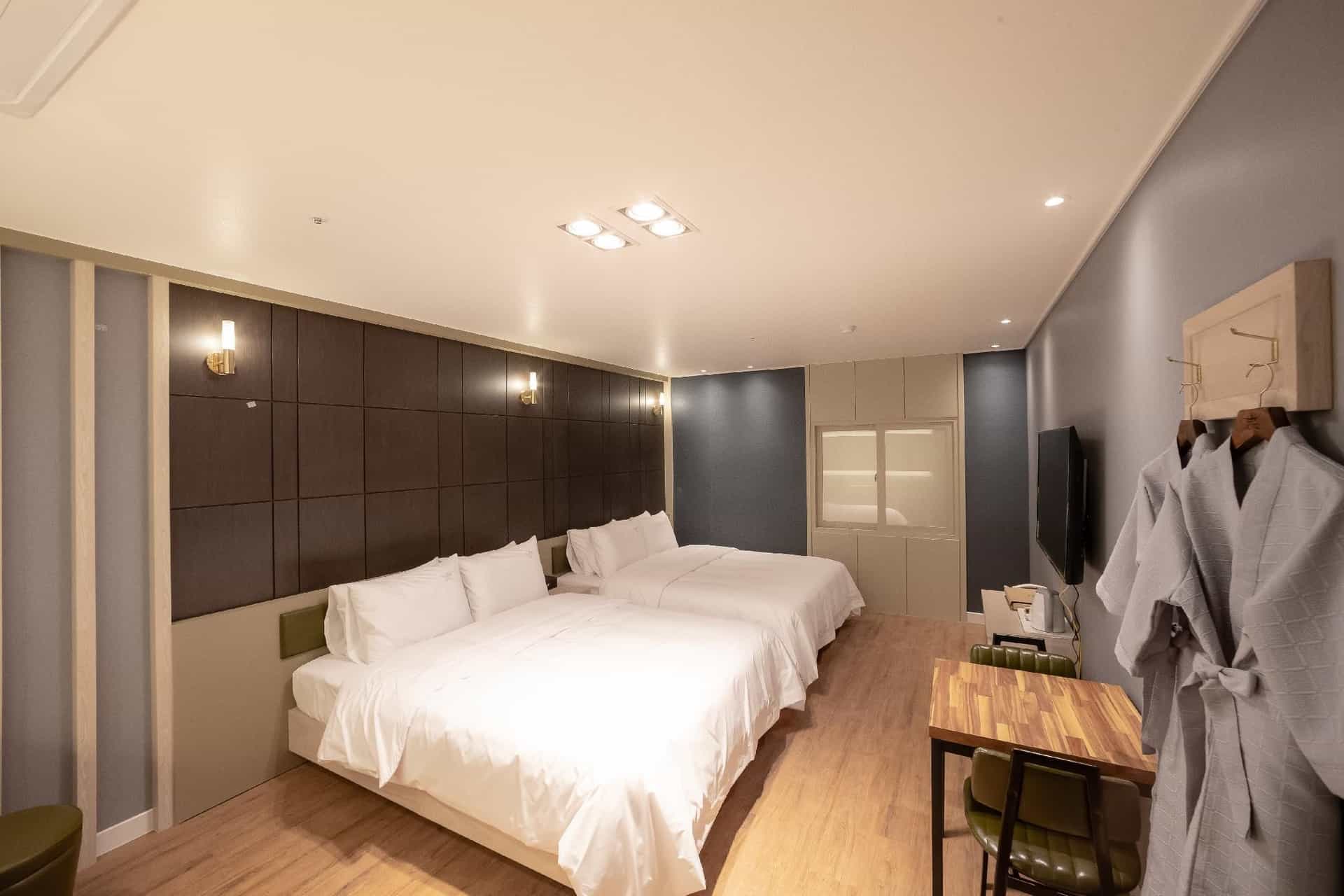 โรงแรมลิน โรงแรมลิน