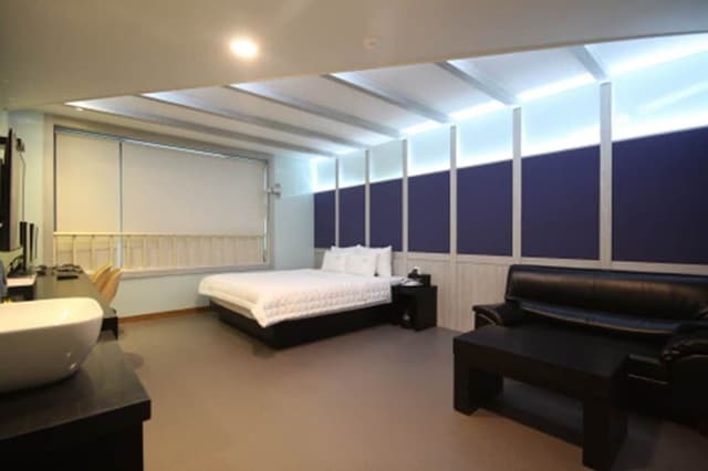 Superior Double Room (9 PM Check-in when Paying Onsite)