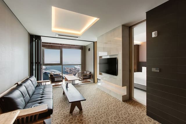Junior Suite, Harbor View