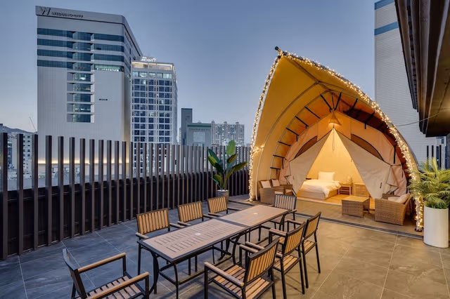 Signature Suite