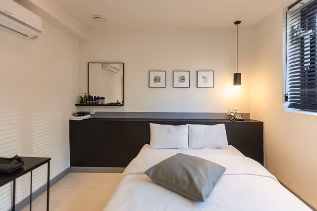 Room, Terrace
